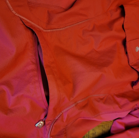 Lululemon Lightweight Running Zip Jacket Size 6 - Picture 12 of 12